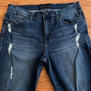 Rock & Republic - Berlin R013151 RN 130273 distressed blue jeans - size 12M